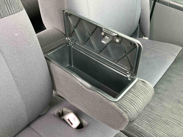 タントカスタムＲＳＡｓ−Ｉｓ車　ターボ車　４ＷＤ　ディスチャージドヘッドランプ　フォグランプ　トップシェードガラス　革巻きステアリング　イルミネーション付オーバーヘッドコンソール　セキュリティーアラーム（千葉県）の中古車