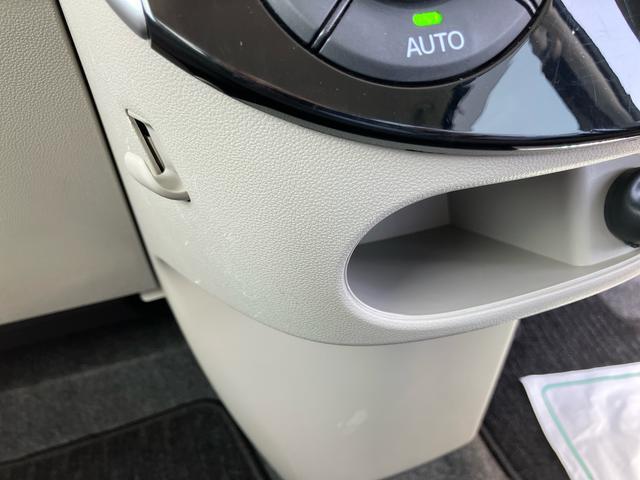 タントＸ　ＳＡIIIナビ／ＢＴ／ＤＴＶ／ＣＤ／ＤＶＤ／バックカメラ／ステアリングスイッチ　左側パワスラ　運転席シートヒーター　プッシュボタンスターター　電動格納ドアミラー　オートＡＣ　横滑り防止装置　衝突被害軽減ブレーキ（千葉県）の中古車