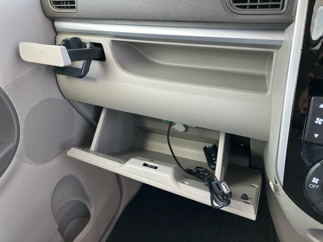タントＸ　ＳＡIIIナビ／ＢＴ／ＤＴＶ／ＣＤ／ＤＶＤ／バックカメラ／ステアリングスイッチ　左側パワスラ　運転席シートヒーター　プッシュボタンスターター　電動格納ドアミラー　オートＡＣ　横滑り防止装置　衝突被害軽減ブレーキ（千葉県）の中古車