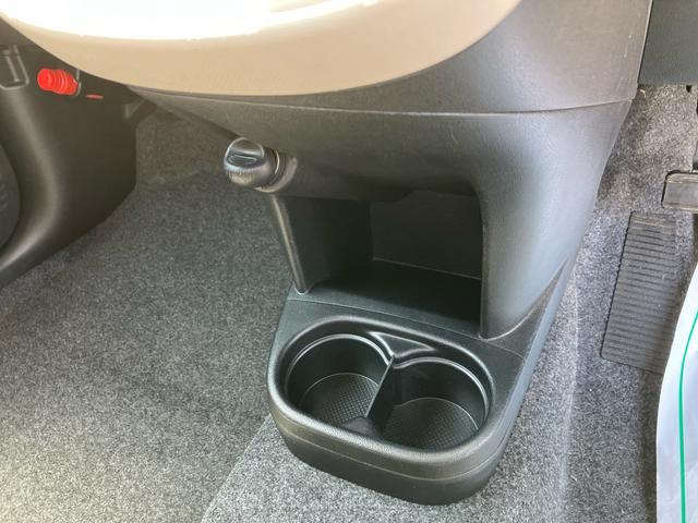ミラココアココアＸスペシャルコーデナビ／ＴＶ／ＣＤ／ＵＳＢ／バックカメラ　ＥＴＣ　専用シート表皮　クリアテールランプ　キーフリーシステム　電動格納ドアミラー　オートエアコン　アイドリングストップ（千葉県）の中古車