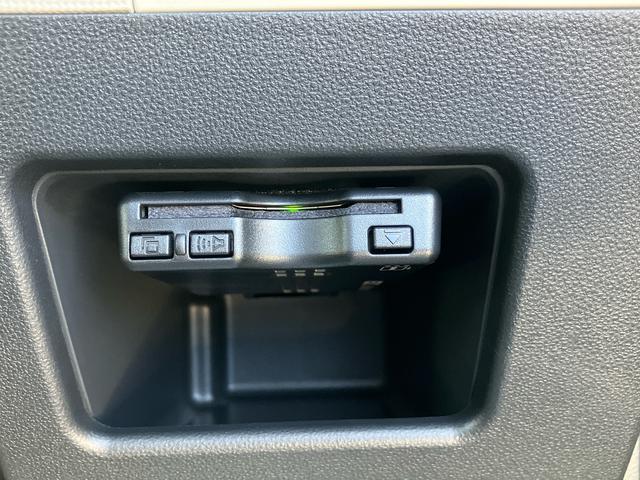ムーヴキャンバスＧメイクアップＶＳ　ＳＡIII　４ＷＤ４ＷＤ　ＣＤ＆ＤＶＤチューナー／ＢＴ／全周囲カメラ／ステアリングスイッチ　ＥＴＣ　両側パワスラ　ＬＥＤヘッドライト＆フォグランプ　クリアテールランプ　メッキモール　置きラクＢＯＸ　衝突被害軽減ブレーキ（千葉県）の中古車