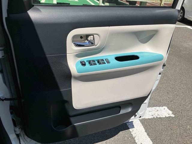 ムーヴキャンバスＧメイクアップＶＳ　ＳＡIII　４ＷＤ４ＷＤ　ＣＤ＆ＤＶＤチューナー／ＢＴ／全周囲カメラ／ステアリングスイッチ　ＥＴＣ　両側パワスラ　ＬＥＤヘッドライト＆フォグランプ　クリアテールランプ　メッキモール　置きラクＢＯＸ　衝突被害軽減ブレーキ（千葉県）の中古車