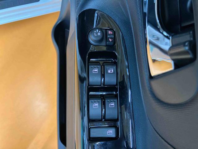 ムーヴキャンバスＧブラックインテリアリミテッド　ＳＡIIIパノラマカメラ連動フルセグナビゲーション　ＵＳＢ接続　ブルートゥース対応　フロント．リヤドライブレコーダー連動　ＥＴＣ　オキラクボックス　プッシュエンジンスタート　キーフリーシステム（千葉県）の中古車