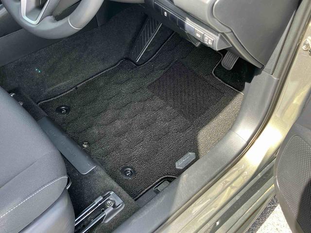 カローラスポーツハイブリッドＧ９型ナビ／ＢＴ／ＤＴＶ／ＤＩＳＣ／バックカメラ／ステアリングスイッチ　前ドラレコ　ＥＴＣ２．０　ＬＥＤヘッドライト　１６インチアルミ　電動駐車ブレーキ　クルコン　衝突被害軽減ブレーキ（千葉県）の中古車