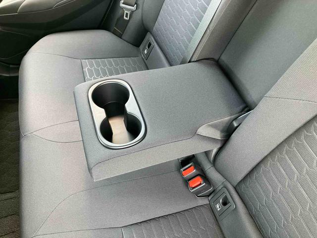 カローラスポーツハイブリッドＧ９型ナビ／ＢＴ／ＤＴＶ／ＤＩＳＣ／バックカメラ／ステアリングスイッチ　前ドラレコ　ＥＴＣ２．０　ＬＥＤヘッドライト　１６インチアルミ　電動駐車ブレーキ　クルコン　衝突被害軽減ブレーキ（千葉県）の中古車