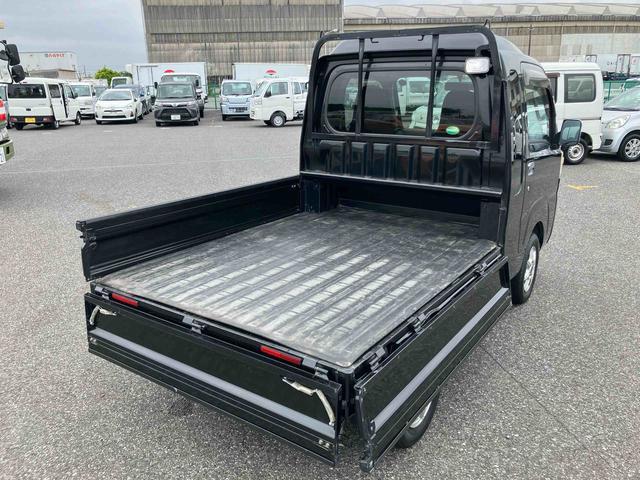 ハイゼットトラックジャンボＡｓ−Ｉｓ車　最大積載量３５０ｋｇ　荷台ランプ　テールゲートチェーン　オーバーヘッドシェルフ　パワーウィンドウ　ＣＤ／ＡＵＸ／チューナー　荷台マット（千葉県）の中古車
