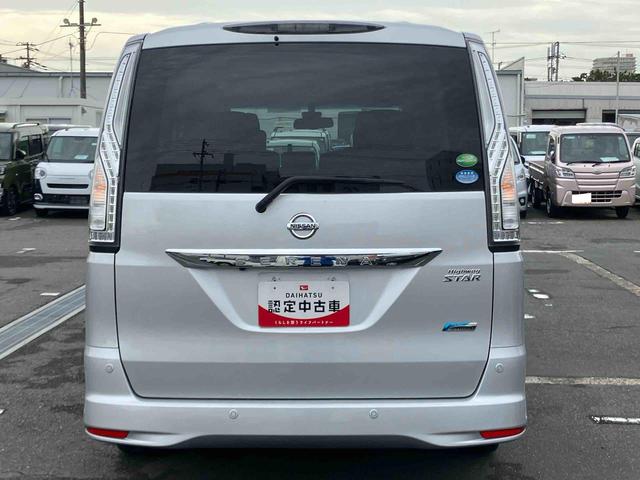 セレナハイウェイスターＧ　Ｓ−ＨＶアドバンスドセーフティアラウンドビューモニター　フルセグナビゲーション　ブルートゥース対応　ＵＳＢ接続　ビルトインＥＴＣ　ツインエアコン　オートライト　プッシュエンジンスタート　キーフリーシステム　３列シート（千葉県）の中古車