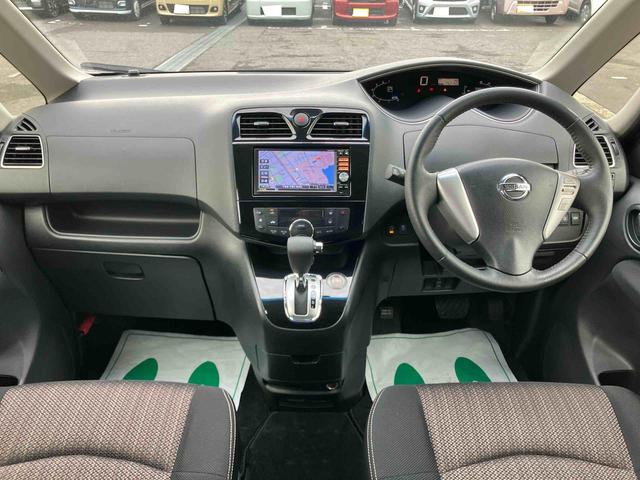 セレナハイウェイスターＧ　Ｓ−ＨＶアドバンスドセーフティアラウンドビューモニター　フルセグナビゲーション　ブルートゥース対応　ＵＳＢ接続　ビルトインＥＴＣ　ツインエアコン　オートライト　プッシュエンジンスタート　キーフリーシステム　３列シート（千葉県）の中古車