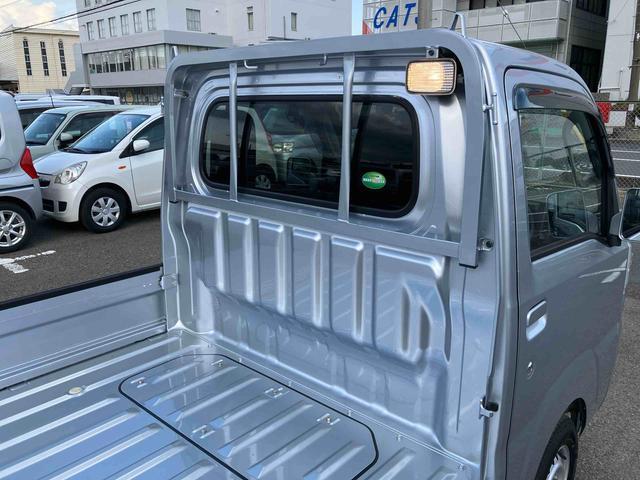 ハイゼットトラックエクストラＳＡIIIｔ　４ＷＤ４ＷＤ　ナビ／ＢＴ／ＤＴＶ／ＣＤ／ＤＶＤ　前後ドラレコ　ＥＴＣ　ＬＥＤフォグランプ　リヤ４枚リーフスプリング　荷台灯　テールゲートチェーン　パワーウインドウ　キーレス　衝突被害軽減ブレーキ（千葉県）の中古車