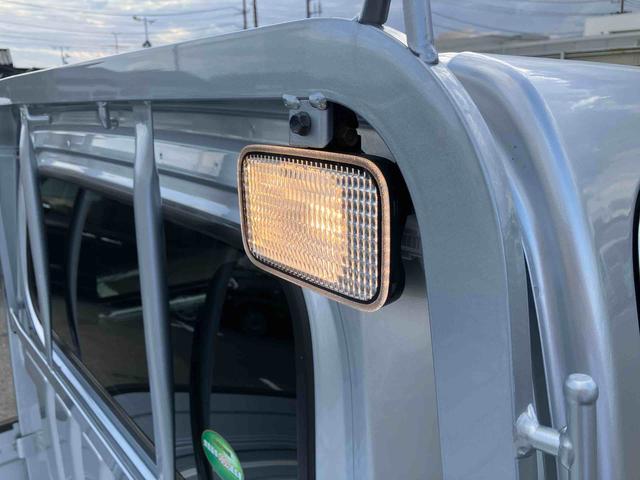 ハイゼットトラックエクストラＳＡIIIｔ　４ＷＤ４ＷＤ　ナビ／ＢＴ／ＤＴＶ／ＣＤ／ＤＶＤ　前後ドラレコ　ＥＴＣ　ＬＥＤフォグランプ　リヤ４枚リーフスプリング　荷台灯　テールゲートチェーン　パワーウインドウ　キーレス　衝突被害軽減ブレーキ（千葉県）の中古車