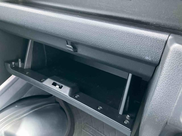 ハイゼットトラックエクストラＳＡIIIｔ　４ＷＤ４ＷＤ　ナビ／ＢＴ／ＤＴＶ／ＣＤ／ＤＶＤ　前後ドラレコ　ＥＴＣ　ＬＥＤフォグランプ　リヤ４枚リーフスプリング　荷台灯　テールゲートチェーン　パワーウインドウ　キーレス　衝突被害軽減ブレーキ（千葉県）の中古車