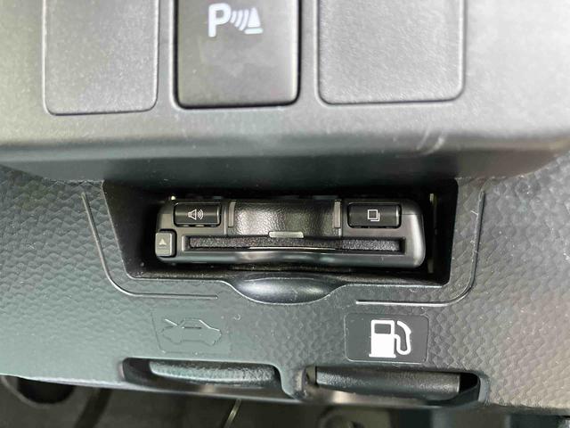 トールカスタムＧ　ターボ　ＳＡIII９型ナビ／ＢＴ／ＤＴＶ／ＤＩＳＣ／全周囲カメラ／ステアリングスイッチ　前後ドラレコ　ＥＴＣ　両側パワスラ　ＬＥＤヘッド＆フォグランプ　１５インチアルミ　シートヒーター　クルコン　衝突被害軽減ブレーキ（千葉県）の中古車