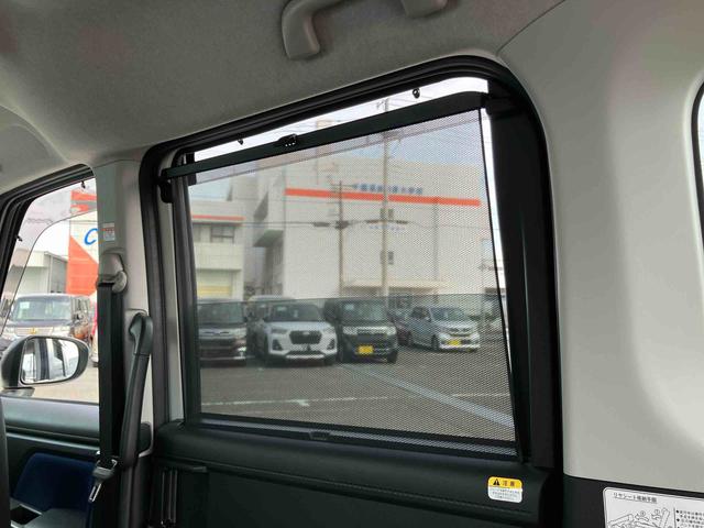 トールカスタムＧ　ターボ　ＳＡIII９型ナビ／ＢＴ／ＤＴＶ／ＤＩＳＣ／全周囲カメラ／ステアリングスイッチ　前後ドラレコ　ＥＴＣ　両側パワスラ　ＬＥＤヘッド＆フォグランプ　１５インチアルミ　シートヒーター　クルコン　衝突被害軽減ブレーキ（千葉県）の中古車