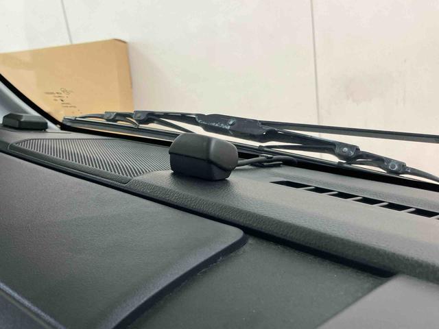 ハイゼットトラックジャンボＳＡIIIｔ　４ＷＤ４ＷＤ　フルセグナビ　ブルートゥース対応　ＵＳＢ接続　ＥＴＣ　ＬＥＤヘッドライト　ＬＥＤフォグランプ　オートライト　テールゲートチェーン　荷台作業灯　ブルーＬＥＤデイタイムイルミネーション（千葉県）の中古車