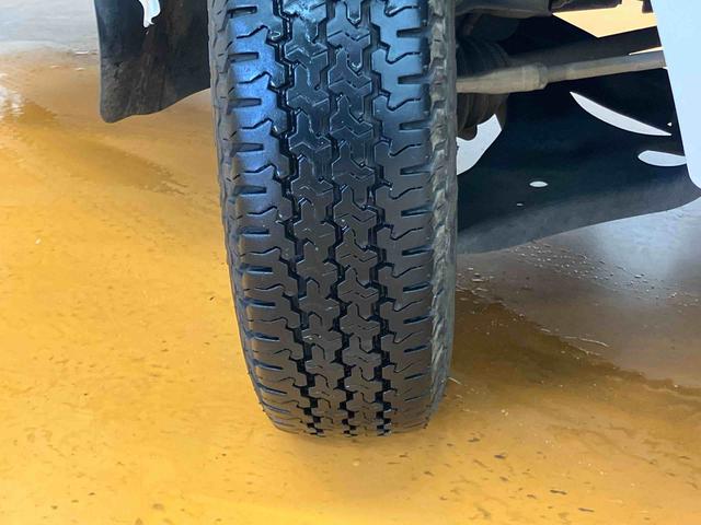 ハイゼットトラックジャンボＳＡIIIｔ　４ＷＤ４ＷＤ　フルセグナビ　ブルートゥース対応　ＵＳＢ接続　ＥＴＣ　ＬＥＤヘッドライト　ＬＥＤフォグランプ　オートライト　テールゲートチェーン　荷台作業灯　ブルーＬＥＤデイタイムイルミネーション（千葉県）の中古車