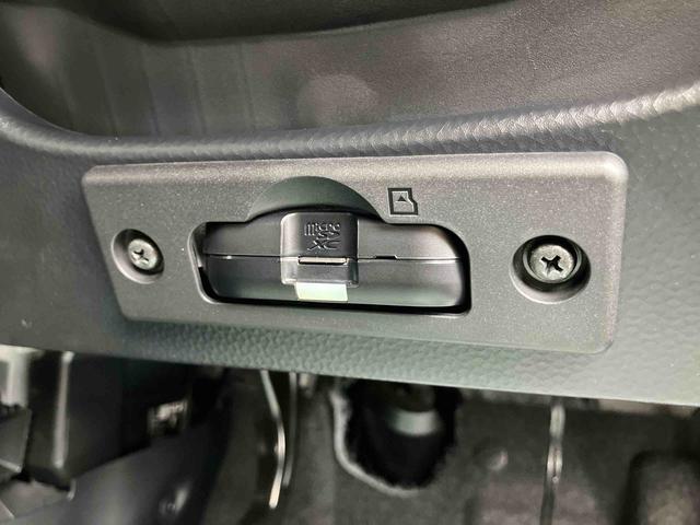 トールＧナビ／ＢＴ／ＴＶ／ＤＩＳＣ／全周囲カメラ／ステアリングスイッチ　前後ドラレコ　ＥＴＣ　両側パワスラ　ＬＥＤヘッドライト　サイドエアバッグ　プッシュボタンスタート　コーナーセンサー　衝突被害軽減ブレーキ（千葉県）の中古車