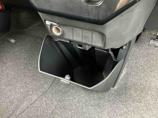 トールＧナビ／ＢＴ／ＴＶ／ＤＩＳＣ／全周囲カメラ／ステアリングスイッチ　前後ドラレコ　ＥＴＣ　両側パワスラ　ＬＥＤヘッドライト　サイドエアバッグ　プッシュボタンスタート　コーナーセンサー　衝突被害軽減ブレーキ（千葉県）の中古車