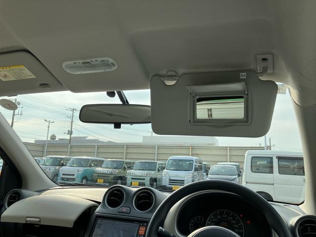 マーチ１２Ｇナビ／ＣＤ／ＴＶ／バックカメラ　ＥＴＣ　１４インチアルミホイール　フォグランプ　プッシュボタンスターター　イモビライザー　電動格納ドアミラー　オートエアコン　アイドリングストップ（千葉県）の中古車