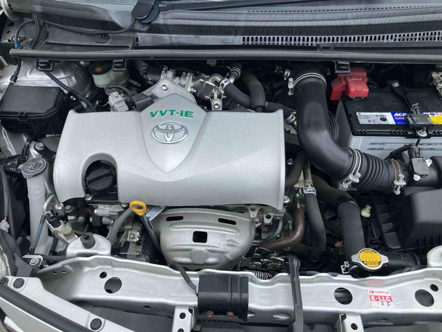ヴィッツジュエラバックカメラ連動ワンセグナビゲーション　ブルートゥース対応　ＡＵＸ接続　ビルトインＥＴＣ　コーナーセンサー　インテリアイルミネーション　プッシュエンジンスタート　キーフリーシステム　オートライト（千葉県）の中古車