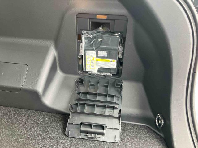 ロッキーＸバックカメラ連動フルセグナビ　ＵＳＢ接続　ブルートゥース対応　フロント．リヤドライブレコーダー連動　ビルトインＥＴＣ　プッシュエンジンスタート　キーフリーシステム　運転席シートリフター（千葉県）の中古車