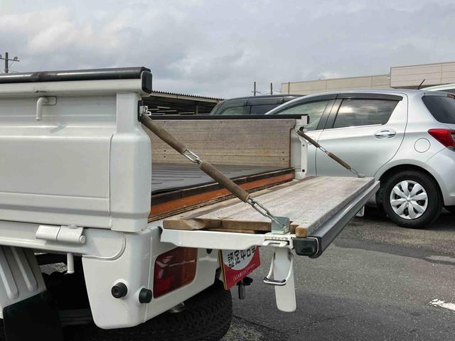 ハイゼットトラックスタンダード　農用スペシャルＳＡIIIｔ４ＷＤ　５速ＭＴ　前ドラレコ　ＬＥＤヘッド＆フォグランプ　荷台ライト　リヤ４枚リーフスプリング　スーパーデフロック　副変速機　スピーカー一体型ＡＭ／ＦＭラジオ　横滑り防止装置　衝突被害軽減ブレーキ（千葉県）の中古車