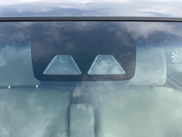 ムーヴＸ　ＳＡIIIＣＤチューナー　ＬＥＤヘッドライト　１４インチアルミホイール　運転席シートヒーター　プッシュボタンスターター　オート格納ドアミラー　オートライト　オートエアコン　横滑り防止装置　衝突被害軽減ブレーキ（千葉県）の中古車