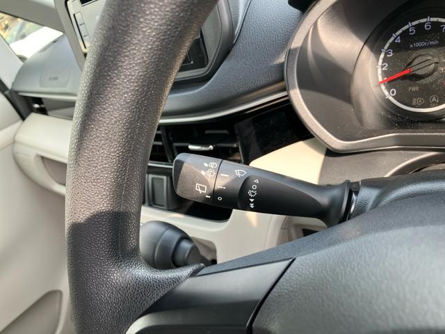 ムーヴＸ　ＳＡIIIＣＤチューナー　ＬＥＤヘッドライト　１４インチアルミホイール　運転席シートヒーター　プッシュボタンスターター　オート格納ドアミラー　オートライト　オートエアコン　横滑り防止装置　衝突被害軽減ブレーキ（千葉県）の中古車
