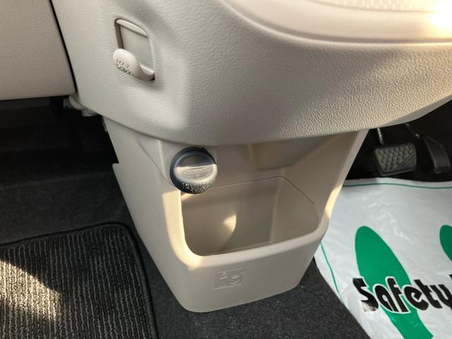 ムーヴＸ　ＳＡIIIＣＤチューナー　ＬＥＤヘッドライト　１４インチアルミホイール　運転席シートヒーター　プッシュボタンスターター　オート格納ドアミラー　オートライト　オートエアコン　横滑り防止装置　衝突被害軽減ブレーキ（千葉県）の中古車