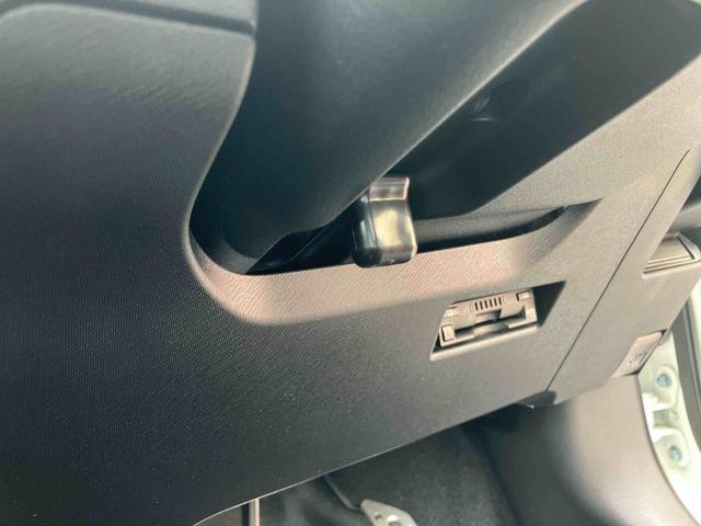 アクアＧ　Ｇ’ｓバックカメラ連動フルセグナビ　ブルートゥース対応　ＴＶナビキット　ビルトインＥＴＣ　オートクルーズコントロール　オートライト　オートハイビーム　前席シートヒーター　プッシュエンジンスタート（千葉県）の中古車