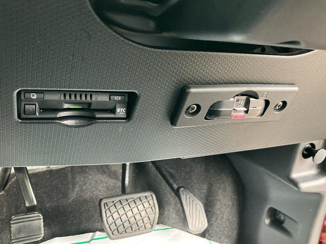 タントＸ９型ナビ／ＢＴ／ＤＴＶ／ＤＩＳＣ／バックカメラ／ステアリングスイッチ　前後ドラレコ　ＥＴＣ　左側電動スライドドア　シートヒーター　ＬＥＤヘッドライト　コーナーセンサー　衝突被害軽減ブレーキ（千葉県）の中古車