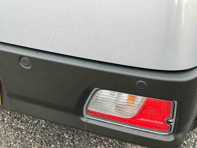 ハイゼットカーゴデラックス衝突被害軽減ブレーキ　コーナーセンサー　オートライト　プライバシーガラス　フロントパワーウィンドウ　オーバーヘッドシェルフ　スピーカー一体型ＡＭ・ＦＭラジオ　キーレスエントリー　アイドリングストップ（千葉県）の中古車