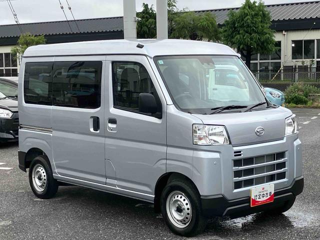 ハイゼットカーゴデラックス衝突被害軽減ブレーキ　コーナーセンサー　オートライト　プライバシーガラス　フロントパワーウィンドウ　オーバーヘッドシェルフ　スピーカー一体型ＡＭ・ＦＭラジオ　キーレスエントリー　アイドリングストップ（千葉県）の中古車
