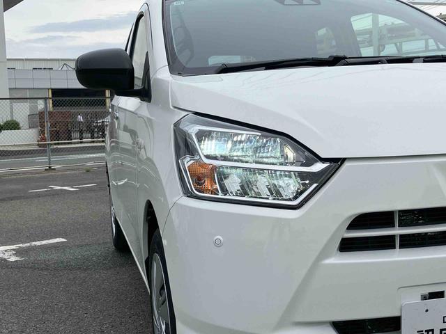 ミライースＸ　ＳＡIIIＬＥＤヘッドライト　電動格納ドアミラー　プライバシーガラス　リヤシートヘッドレスト　オートライト　キーレスエントリー　セキュリティアラーム　横滑り防止装置　コーナーセンサー　衝突被害軽減ブレーキ（千葉県）の中古車