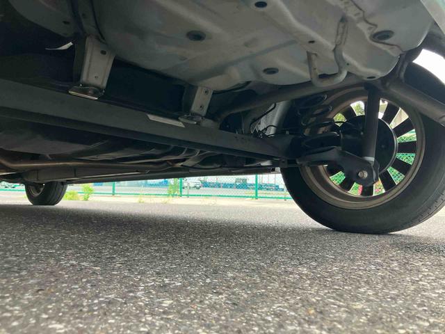 ムーヴＸ　ＶＳ　IIIＡＳ−ＩＳ車　ＣＤラジオチューナー　ＡＵＸ接続　キーフリーシステム　セキュリティアラーム　助手席シートアンダートレイ　シートベルトアンカーアジャスター　チルトステアリング　運転席シートリフター（千葉県）の中古車