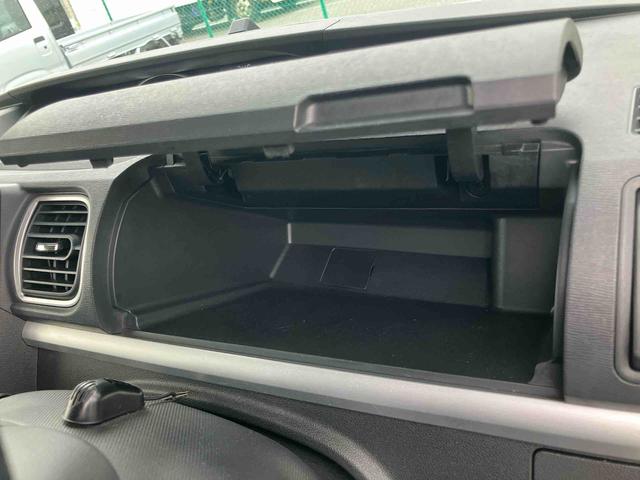 タントカスタムＲＳ　ＳＡＡＳ−ＩＳ車　バックカメラ連動フルセグナビ　ＵＳＢ接続　ブルートゥース対応　ＴＶナビキット　ＥＴＣ　両側電動スライドドア　オートライト　ＬＥＤヘッドライト　プッシュエンジンスタート　キーフリーシステム（千葉県）の中古車