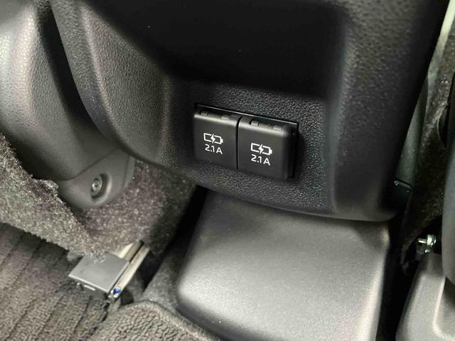 ロッキーＧ９型ナビ／ＢＴ／ＴＶ／ＤＩＳＣ／全周囲カメラ／ステアリングスイッチ　前後ドラレコ　クルコン　ＬＥＤヘッド＆フォグランプ　リヤフォグランプ　１７インチアルミ　シートヒーター　衝突被害軽減ブレーキ（千葉県）の中古車