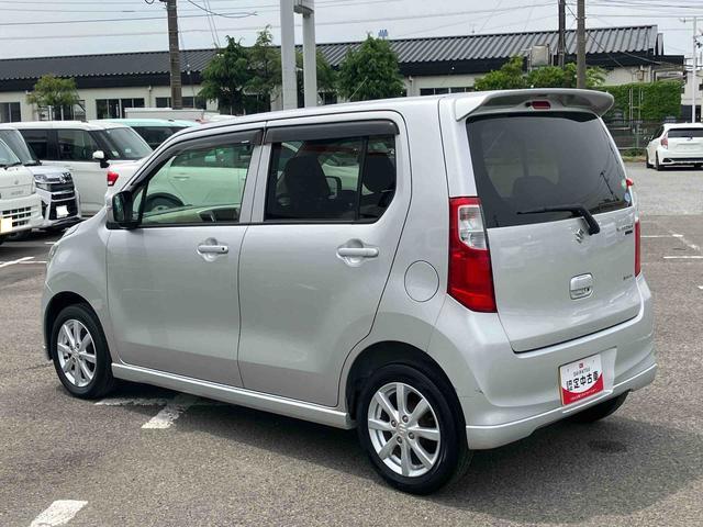 ワゴンＲＦＸリミテッドリヤスポイラー　１４インチアルミホイール　ドアミラーウインカー　プッシュボタンスターター　盗難防止＆警報装置　電動格納ドアミラー　アイドリングストップ（千葉県）の中古車