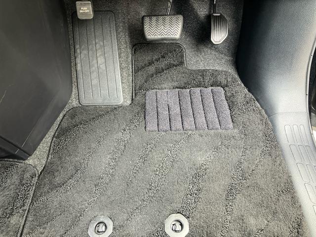 ヴォクシーＺＳ　煌IIバックカメラ連動フルセグナビ　ブルートゥース対応　ビルトインＥＴＣ　社外フロント．リヤドライブレコーダー　デュアルエアコン　オートクルーズコントロール　電子インナーミラー　両側電動スライドドア（千葉県）の中古車