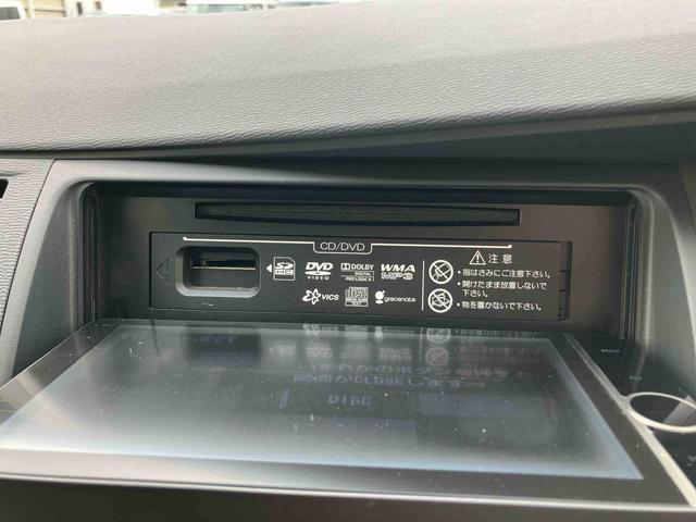 アイシスプラタナ　Ｖセレクションナビ／ＢＴ／ＤＴＶ／ＣＤ／ＤＶＤ／バックカメラ／ステアリングスイッチ　助手席側パワスラ＆センターピラーレス　ＨＩＤヘッドライト　ハロゲンフォグランプ　１５インチアルミ　プッシュボタンスターター（千葉県）の中古車