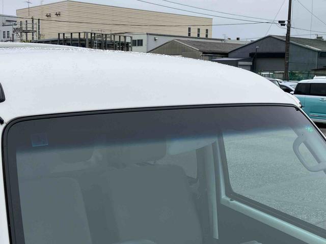 ハイゼットカーゴデッキバンＧＬ　４ＷＤＡｓ−Ｉｓ車　４ＷＤ　４速ＡＴ　最大積載量２５０Ｋｇ　トップシェードガラス　キーレスエントリー　フロントパワーウィンドウ　ホイールキャップ　ＡＵＸ／ＣＤステレオ　ＥＴＣ（千葉県）の中古車