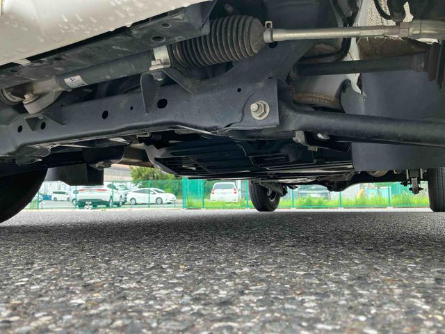 ハイゼットカーゴデッキバンＧＬ　４ＷＤＡｓ−Ｉｓ車　４ＷＤ　４速ＡＴ　最大積載量２５０Ｋｇ　トップシェードガラス　キーレスエントリー　フロントパワーウィンドウ　ホイールキャップ　ＡＵＸ／ＣＤステレオ　ＥＴＣ（千葉県）の中古車