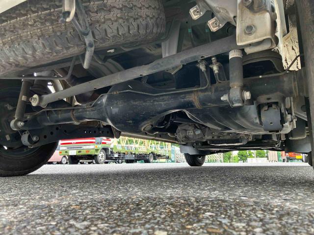 ハイゼットカーゴデッキバンＧＬ　４ＷＤＡｓ−Ｉｓ車　４ＷＤ　４速ＡＴ　最大積載量２５０Ｋｇ　トップシェードガラス　キーレスエントリー　フロントパワーウィンドウ　ホイールキャップ　ＡＵＸ／ＣＤステレオ　ＥＴＣ（千葉県）の中古車