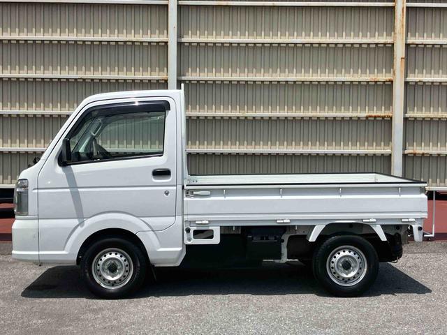 キャリイトラックＫＣエアコン・パワステパートタイム４ＷＤ　テールゲートチェーン　ゲートプロテクター　ガードフレームプロテクター　ロングバイザー　運転席シートバックポケット　灰皿　スピーカー一体型ＦＭ．ＡＭラジオチューナー（千葉県）の中古車