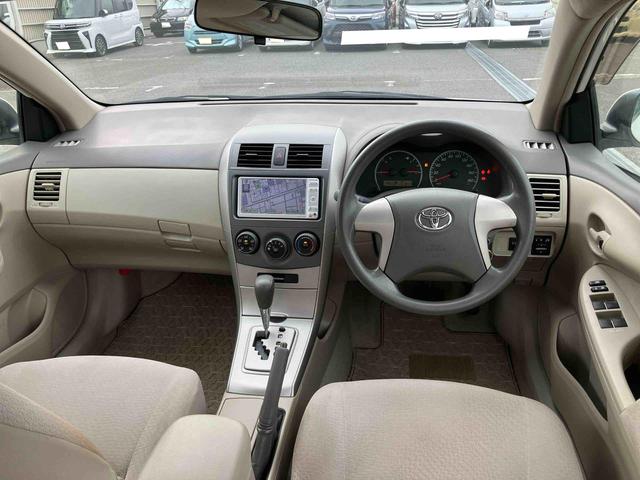 カローラアクシオＸ純正ＳＤナビ／ＴＶ／ＣＤ　ＥＴＣ　電動格納ドアミラー　キーレスエントリー　ＣＶＴ　ＡＢＳ　デュアルエアバッグ（千葉県）の中古車