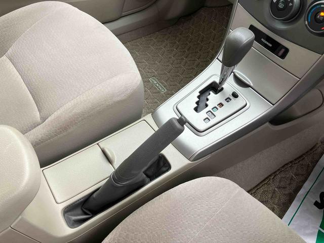 カローラアクシオＸ純正ＳＤナビ／ＴＶ／ＣＤ　ＥＴＣ　電動格納ドアミラー　キーレスエントリー　ＣＶＴ　ＡＢＳ　デュアルエアバッグ（千葉県）の中古車