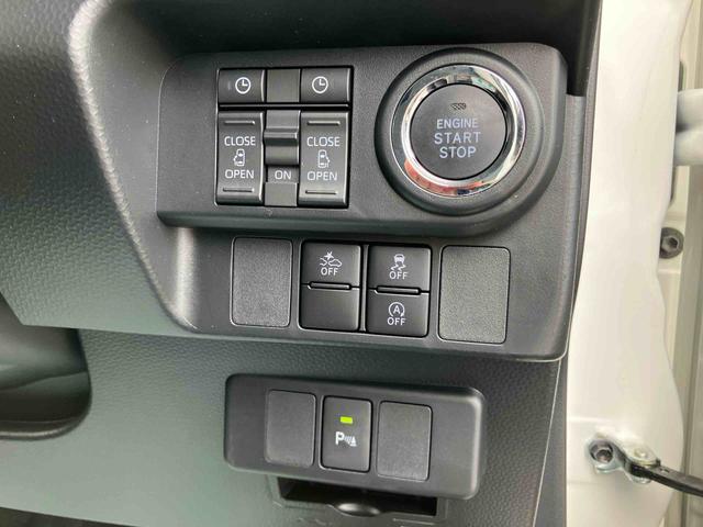 トールカスタムＧバックカメラ（アップグレードパック）　　ＬＥＤヘッド＆フォグランプ　自動追従クルコン　１４インチアルミ　両側パワスラ　電動駐車ブレーキ　プッシュボタンスタート　コーナーセンサー　衝突被害軽減ブレーキ（千葉県）の中古車