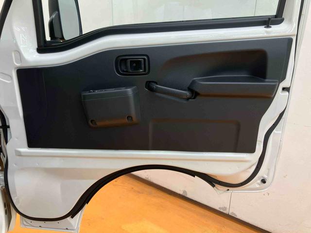 ハイゼットトラックカラーアルミ中温冷凍車　片側スライドドアキー付き埋込みロックロッド式バックドア　キー付きワンタッチ引込式スライド左サイドドア　　ＬＥＤ庫内灯　庫内警報ブザー　解除機能付バックドア９０度開きストッパー　ドレンホース付水抜き穴（千葉県）の中古車