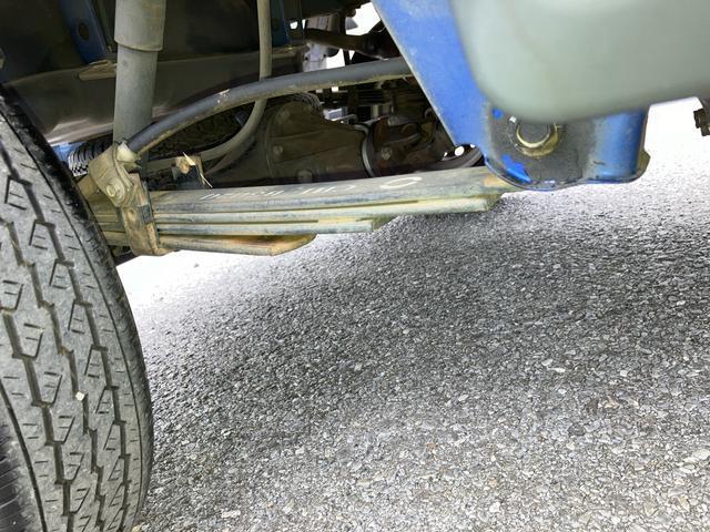 ハイゼットトラック農用スペシャルＶＳ４ＷＤ　５速マニュアル　副変速機　スーパーデフロック　リヤ４枚リーフスプリング　荷台ライト　　テールゲートチェーン　スピーカー一体型ＡＭ／ＦＭラジオ　エアコン　パワステ（千葉県）の中古車