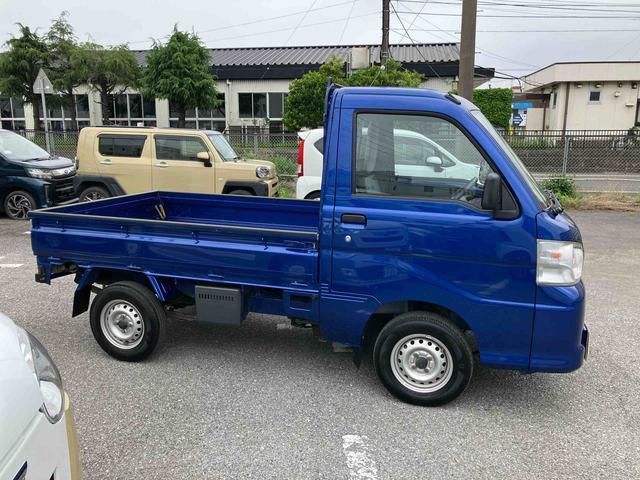 ハイゼットトラック農用スペシャルＶＳ４ＷＤ　５速マニュアル　副変速機　スーパーデフロック　リヤ４枚リーフスプリング　荷台ライト　　テールゲートチェーン　スピーカー一体型ＡＭ／ＦＭラジオ　エアコン　パワステ（千葉県）の中古車