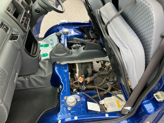ハイゼットトラック農用スペシャルＶＳ４ＷＤ　５速マニュアル　副変速機　スーパーデフロック　リヤ４枚リーフスプリング　荷台ライト　　テールゲートチェーン　スピーカー一体型ＡＭ／ＦＭラジオ　エアコン　パワステ（千葉県）の中古車